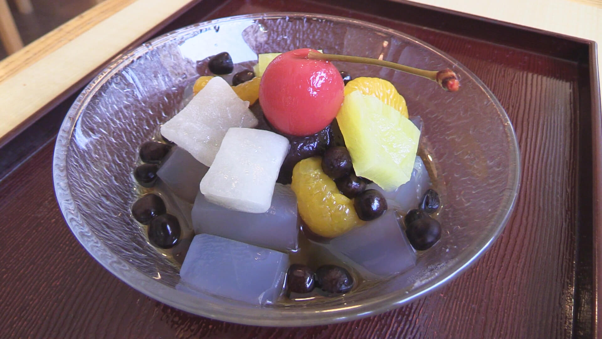 フルーツあんみつ